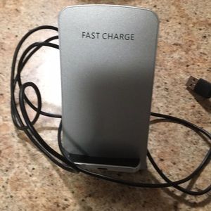 Cell phone quick charger